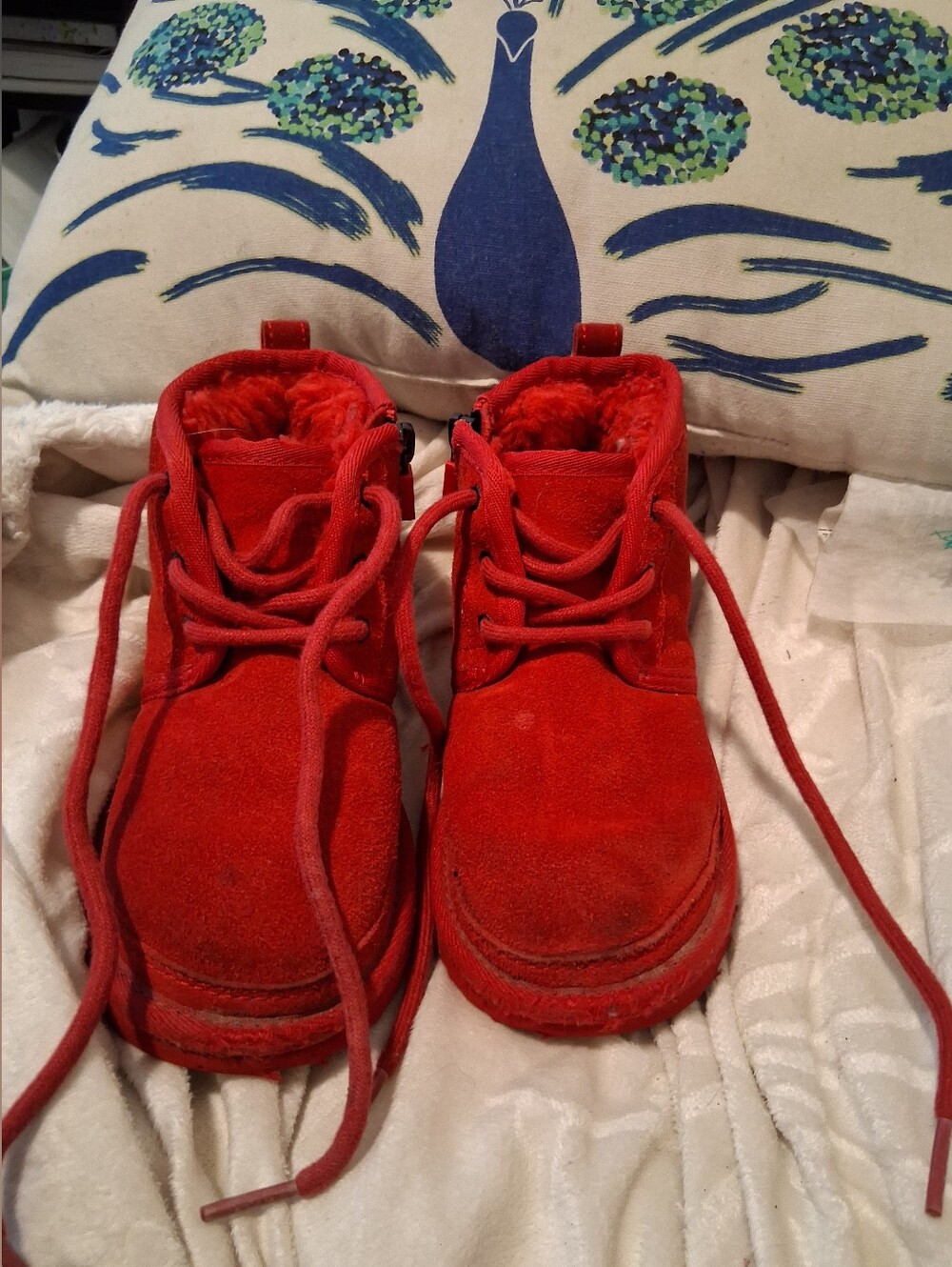 Red Children Uggs
